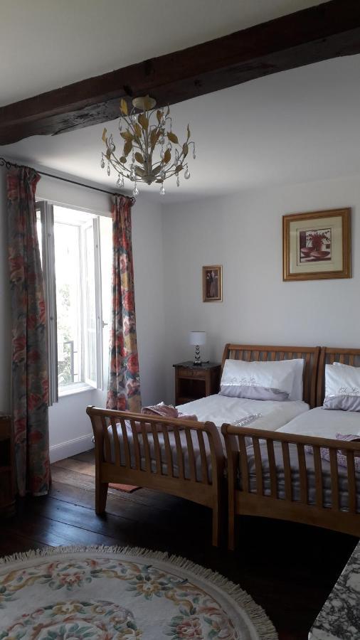 La Maison Bourgeoise Saint-Priest-des-Champs Luaran gambar